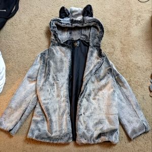 Wolf faux fur jacket, size sm/xs